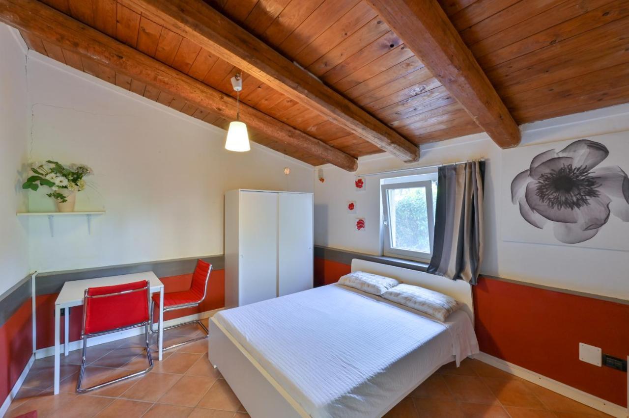 Casale Romani Country Residence Cerreto Castello Bagian luar foto