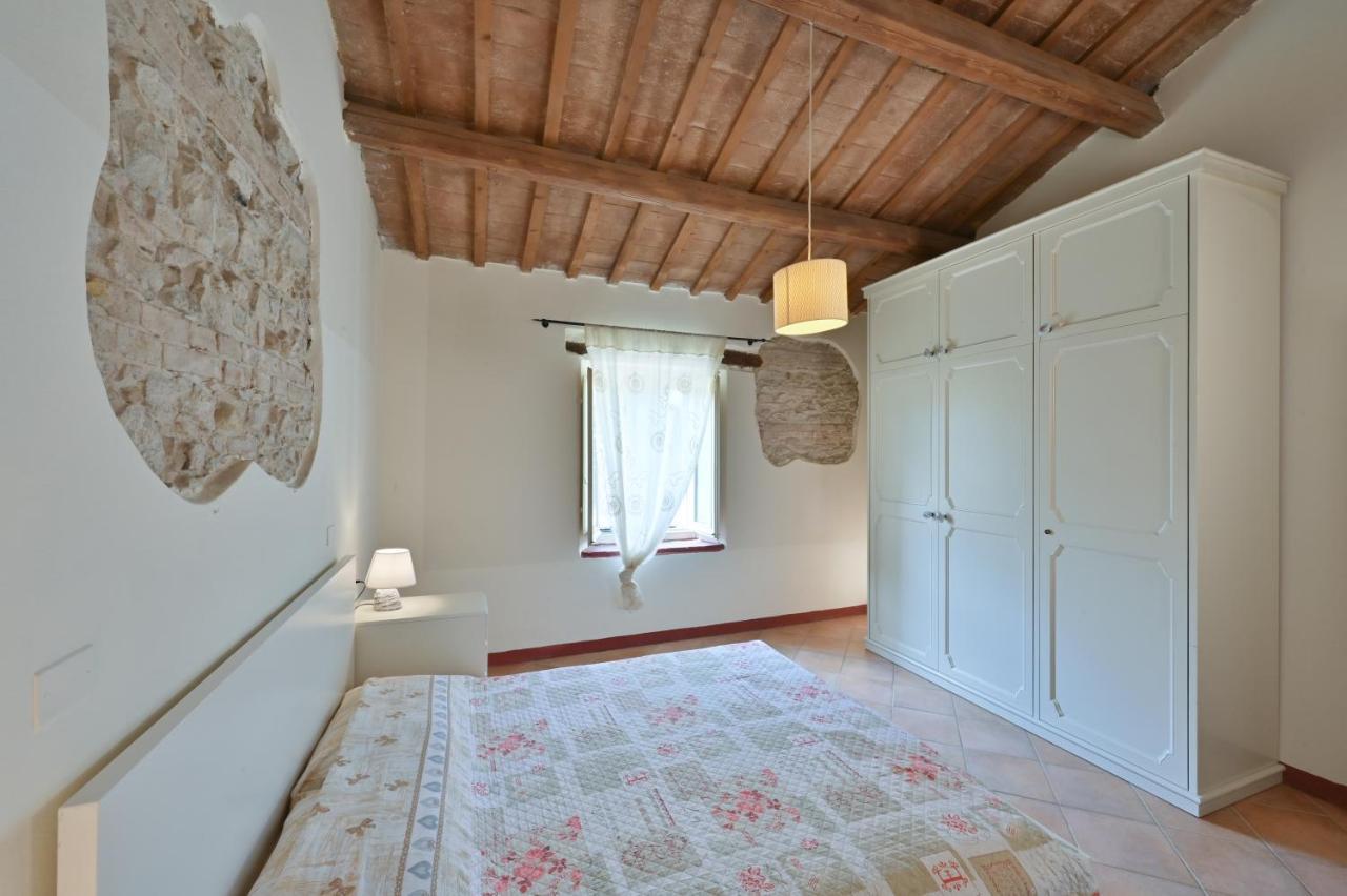 Casale Romani Country Residence Cerreto Castello Bagian luar foto