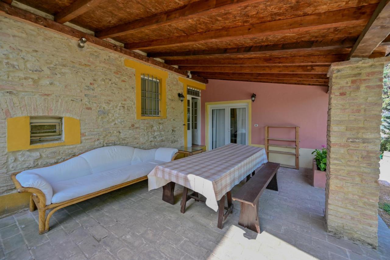 Casale Romani Country Residence Cerreto Castello Bagian luar foto