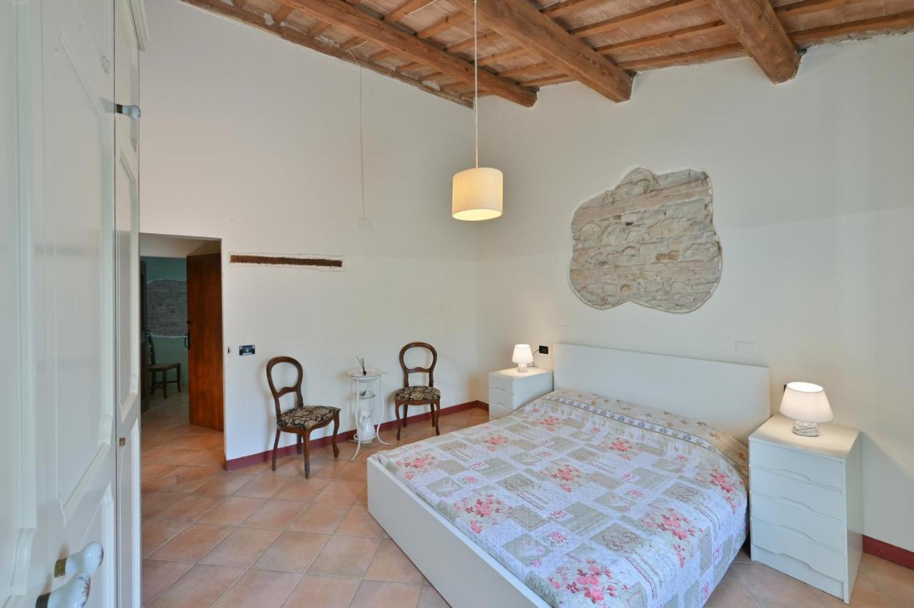 Casale Romani Country Residence Cerreto Castello Bagian luar foto